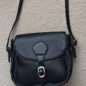Black Cross Body purse Like New!